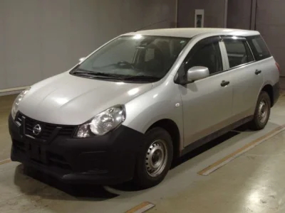 Nissan AD