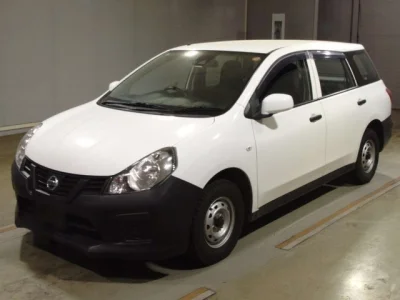 Nissan AD