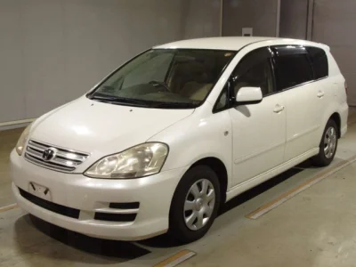 Toyota Ipsum