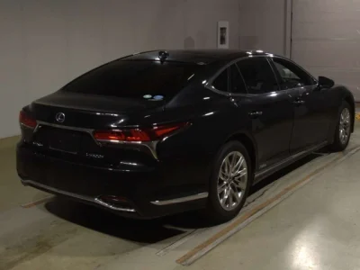 Lexus LS500h