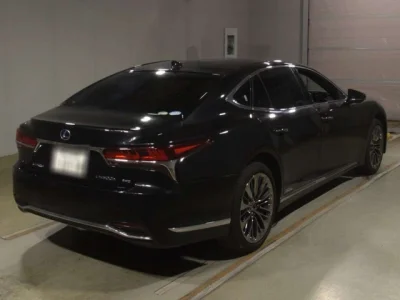 Lexus LS500h