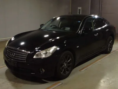 Nissan FUGA