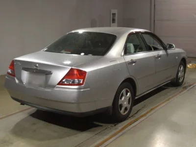 Nissan CEDRIC