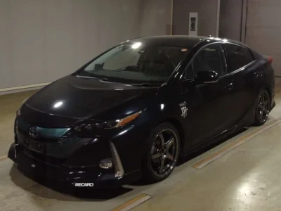 Toyota Prius PHV