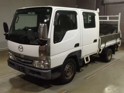 Mazda Titan