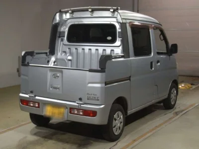 Daihatsu Hijet Deck Van