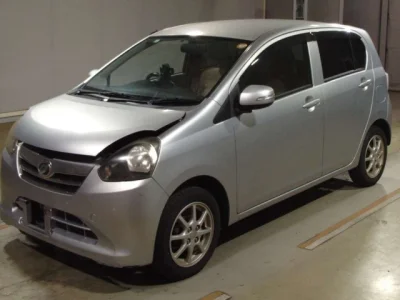 Daihatsu MIRA E S