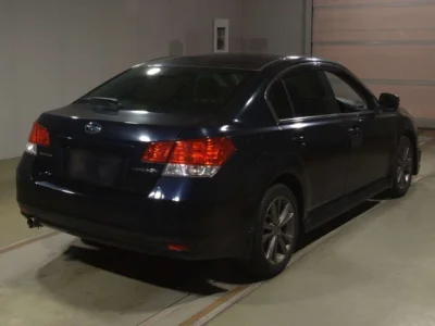 Subaru LEGACY B4