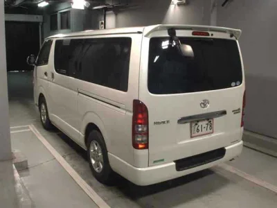 Toyota HiAce Van