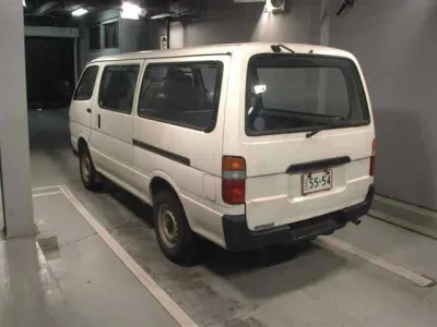 Toyota HiAce Van