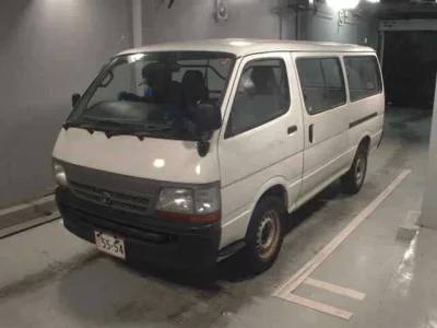 Toyota HiAce Van
