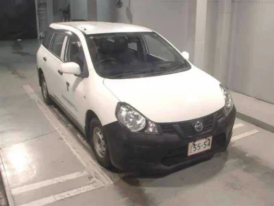 Nissan AD