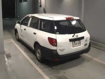 Nissan AD