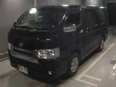 Toyota HiAce Van