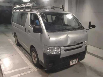 Toyota HiAce Van