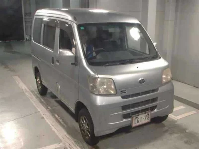 Toyota Pixis Van