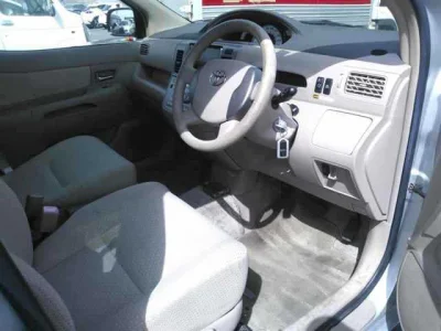 Toyota Raum