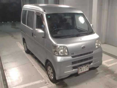 Toyota Pixis Van