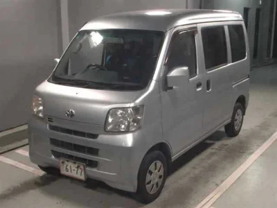 Toyota Pixis Van