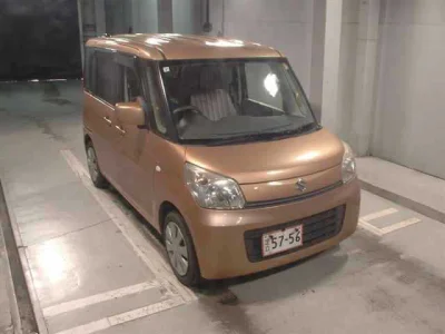 Suzuki Spacia