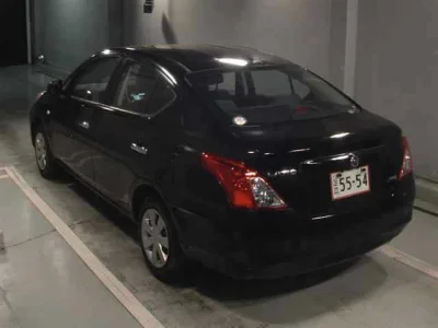 Nissan TIIDA LATIO