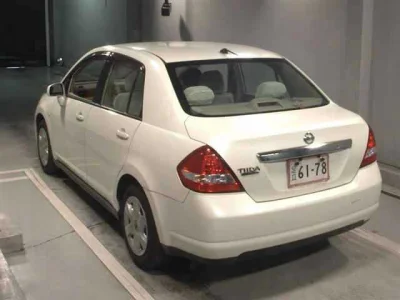 Nissan TIIDA LATIO
