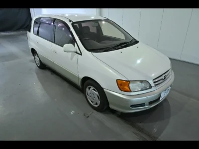 Toyota Ipsum