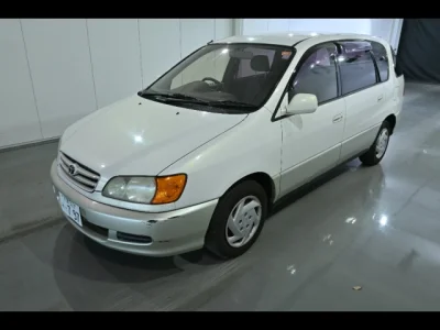 Toyota Ipsum