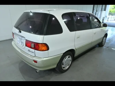 Toyota Ipsum