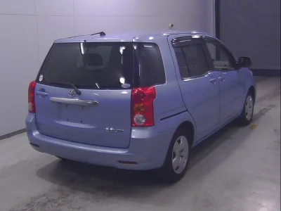 Toyota Raum
