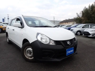 Nissan AD