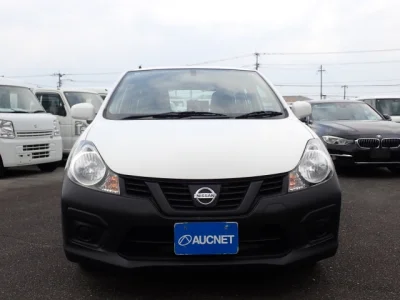 Nissan AD