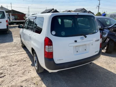 Toyota Succeed