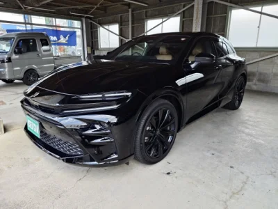 Toyota Crown Sport