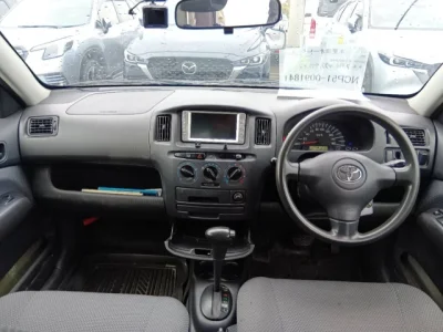 Toyota Succeed