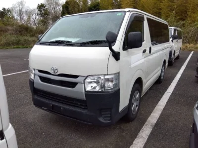 Toyota HiAce Van