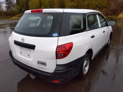 Nissan AD
