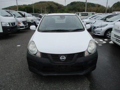 Nissan AD