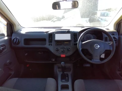 Nissan AD
