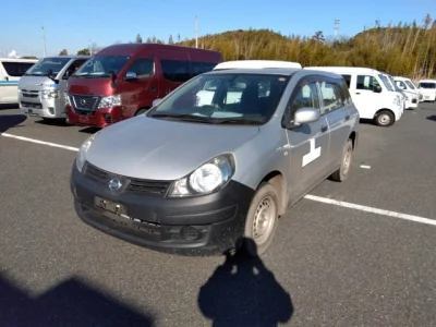 Nissan AD