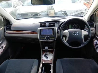 Toyota Premio