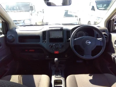 Nissan AD