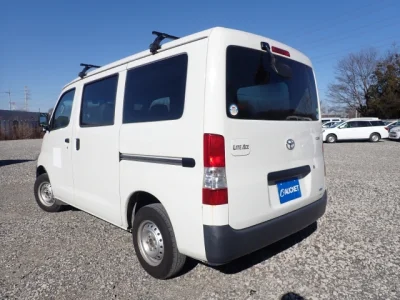 Toyota LiteAce Van
