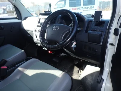 Toyota LiteAce Van