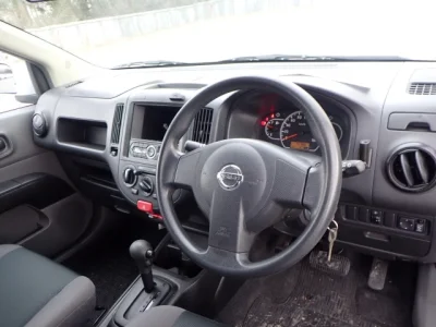 Nissan AD