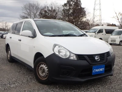Nissan AD
