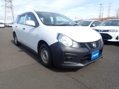 Nissan AD