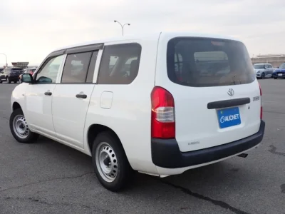 Toyota Succeed