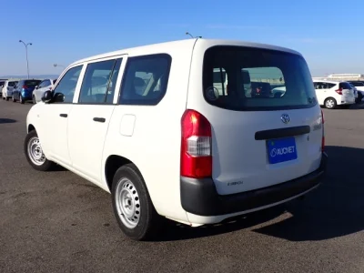 Toyota Succeed