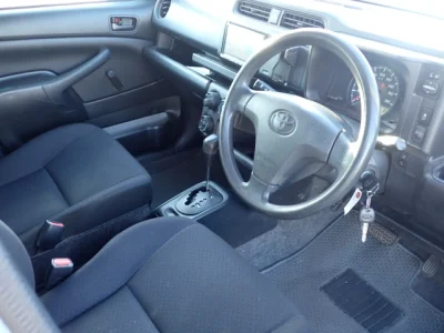 Toyota SUCCEED